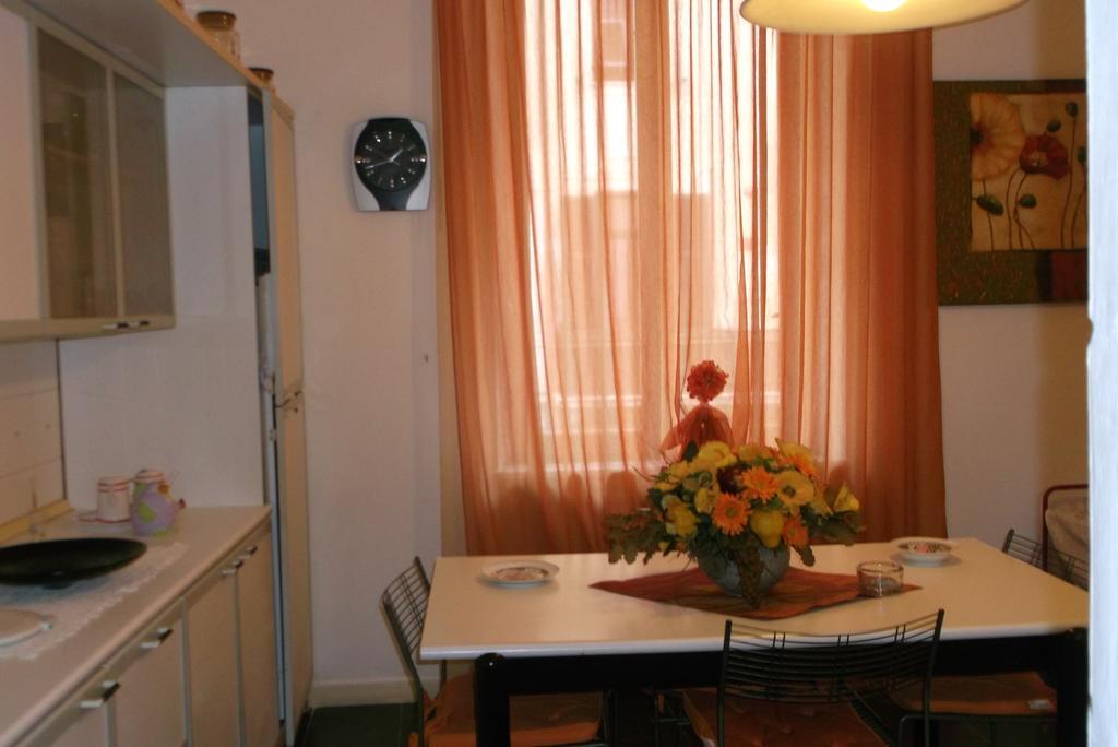 Appartamento Elegance La Spezia Pokoj fotografie
